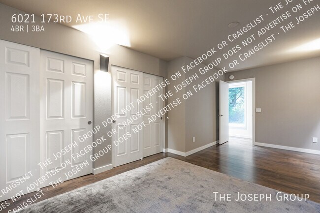 Building Photo - 6021 173rd Ave SE