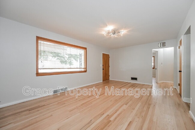 Building Photo - 2610 S Gaylord St
