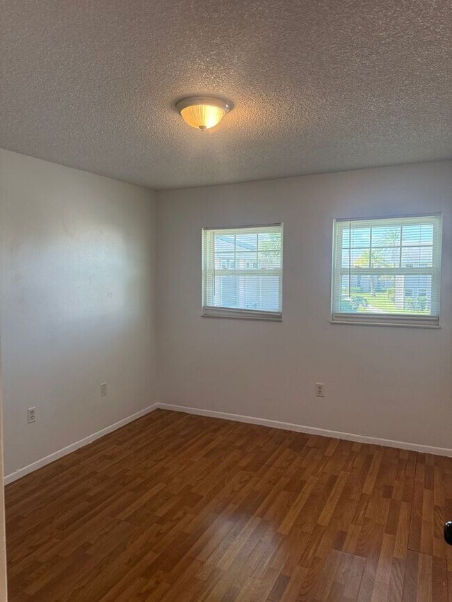Building Photo - Spacious Condo in Las Palmas @ Sand Lake in Orlando