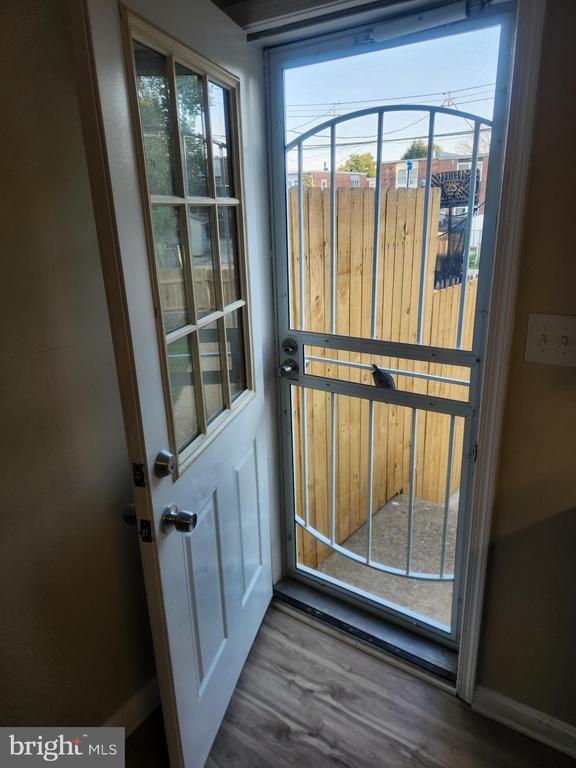 Building Photo - 8019 Gough St