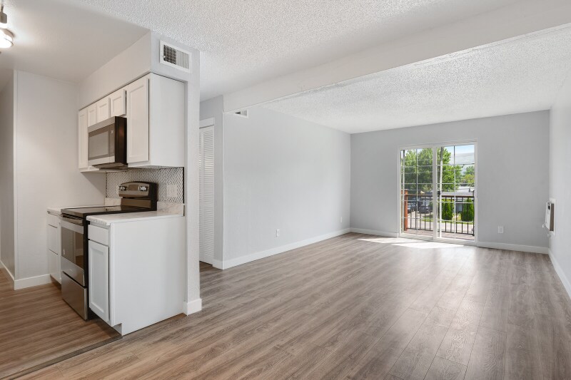 Building Photo - 16359 W 10th Ave