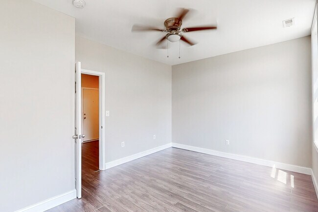 Building Photo - 2206 MD-139