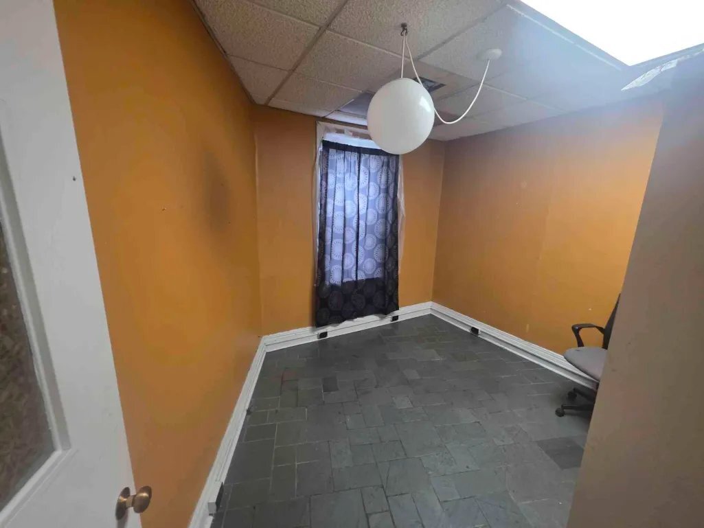 Building Photo - 1411 McColloch St