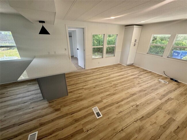 Building Photo - 2609 Braeburn Dr