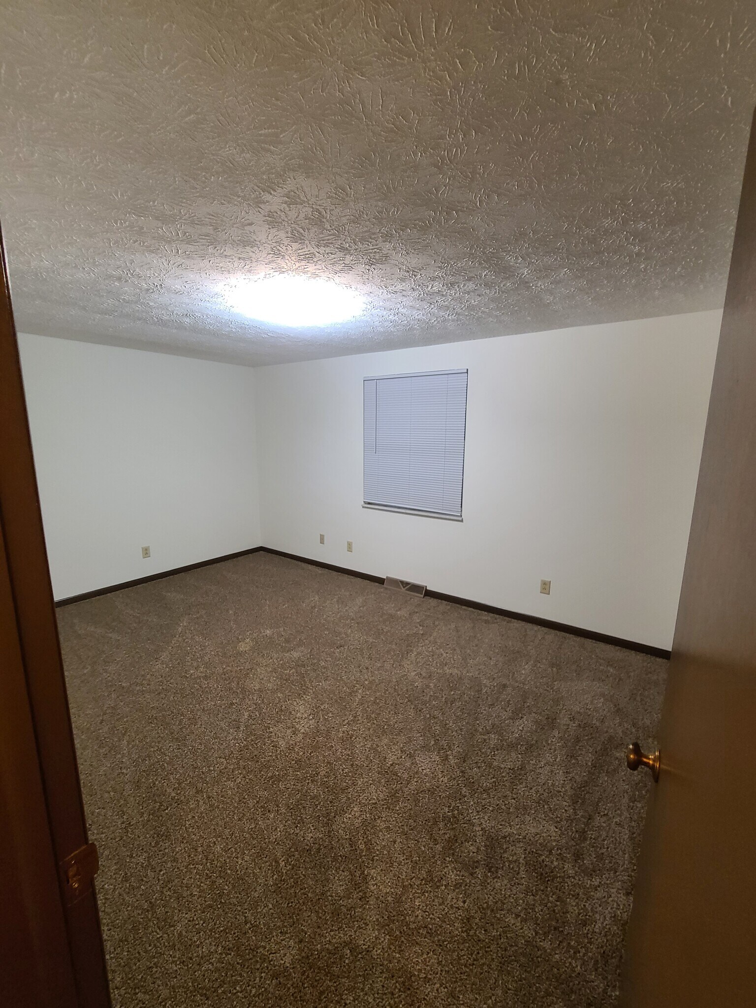 Bedrrom 2 - 209 Whittier Dr S