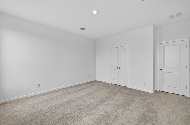 Building Photo - 28623 Great Saddle Trl