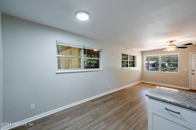 Building Photo - 1159 Green Cay Ave