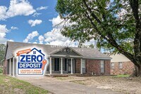 Building Photo - 2893 Knightway Rd