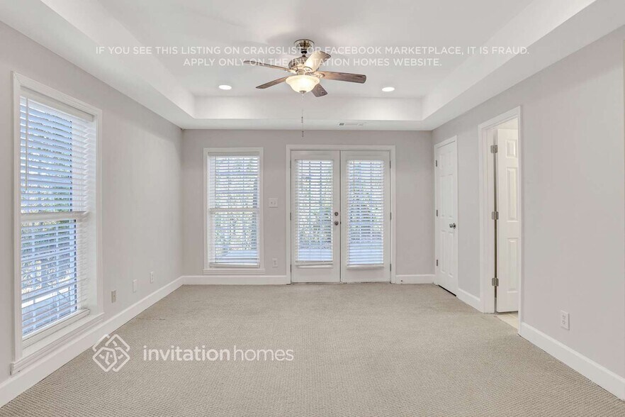 Building Photo - 1240 Oriole Dr SW