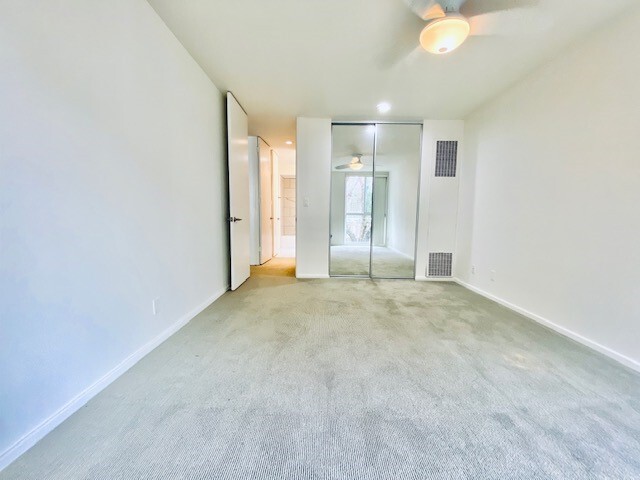 Bedroom - 6515 Green Valley Cir