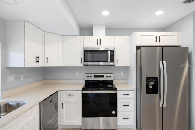 Building Photo - 21066 Midway Blvd