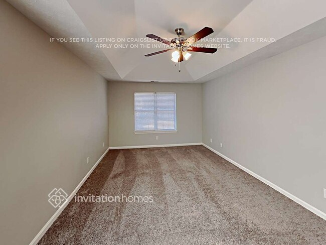 Building Photo - 4330 Sentinel Pl