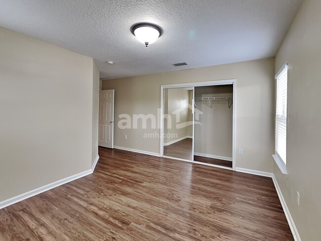 Building Photo - 11659 Spring Board Dr