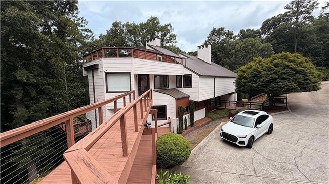 Building Photo - 1685 Chevron Way