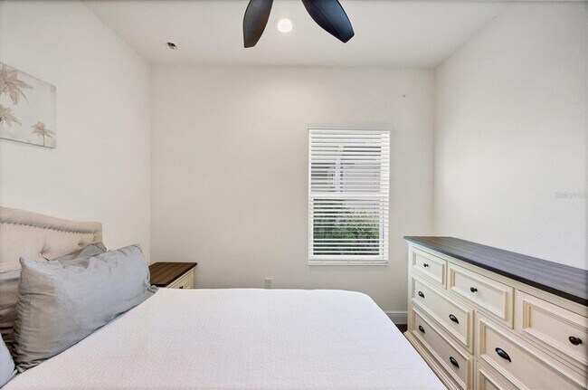 Building Photo - 12930 True Blue Cir