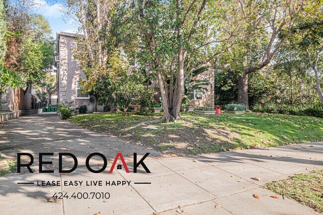 Building Photo - 240 N Van Ness Ave