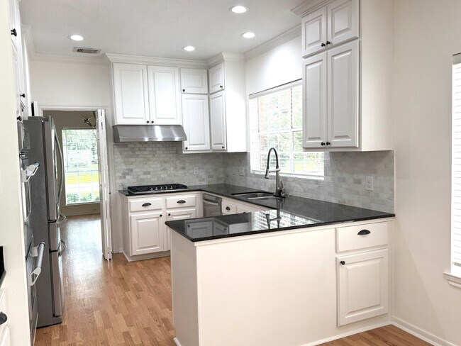 Building Photo - 35 Smokestone Dr