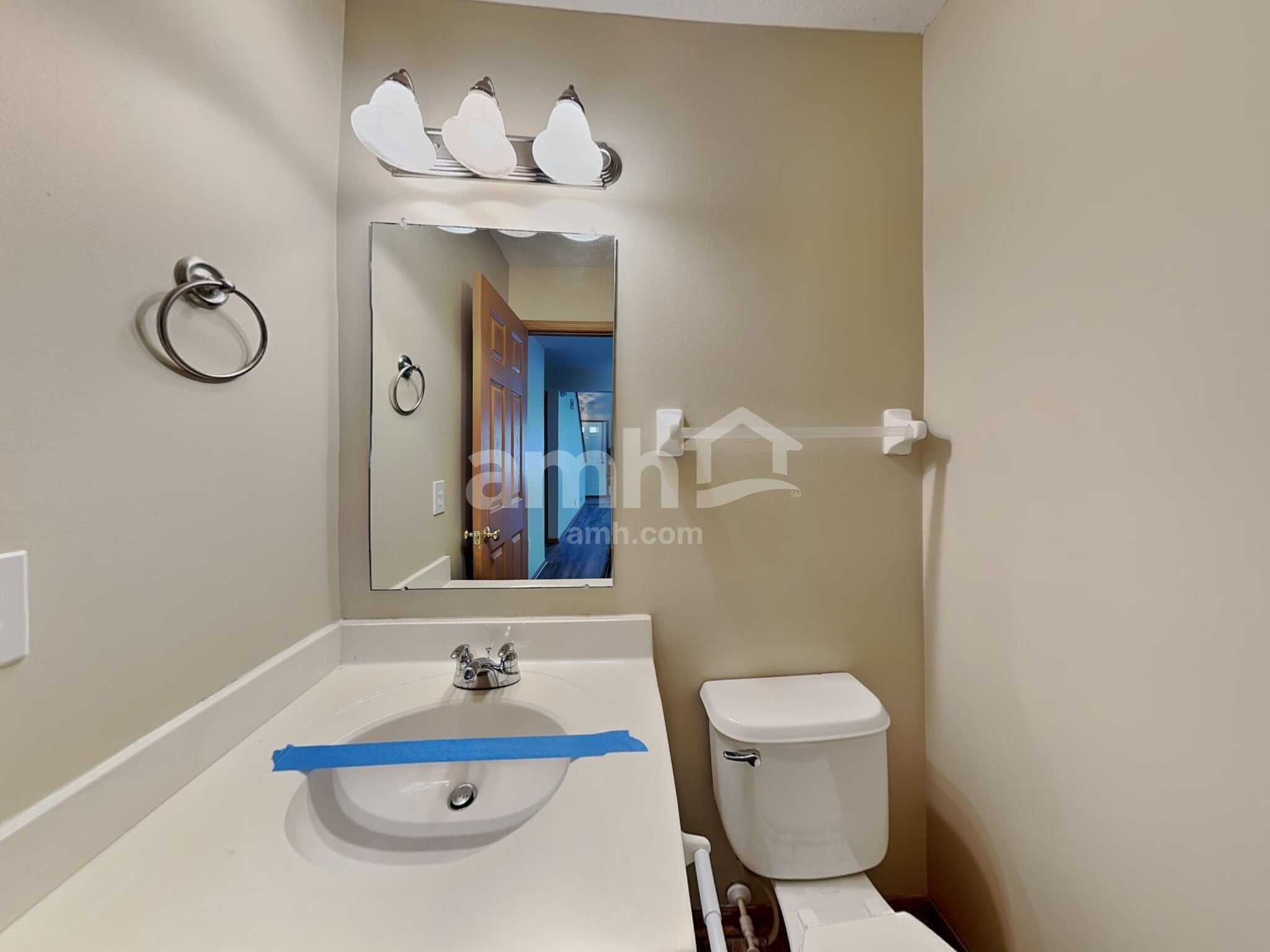 Building Photo - 3894 Snowshoe Ave