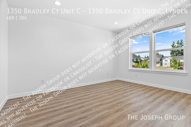 Building Photo - 1350 Bradley Ct