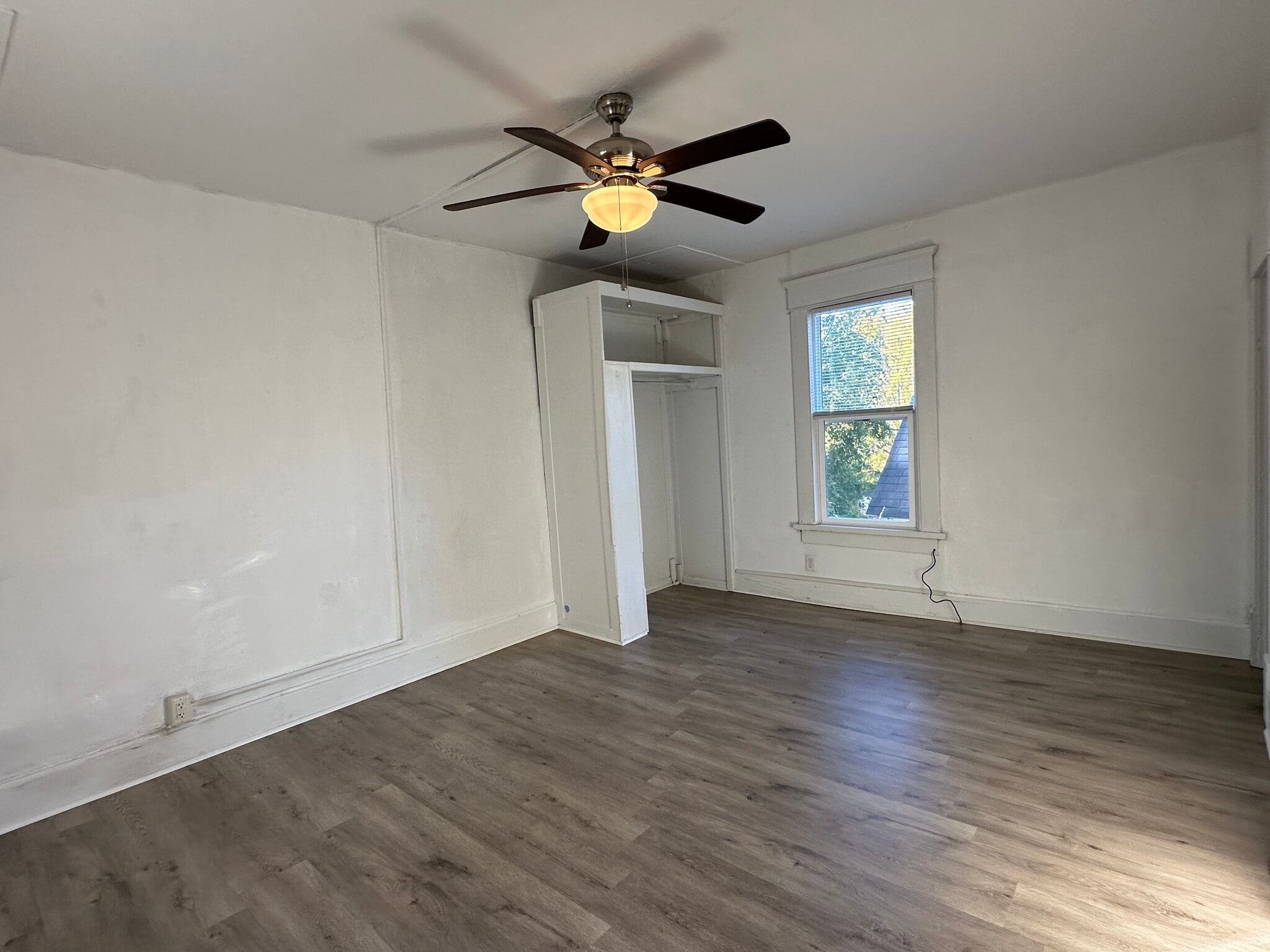 Building Photo - 11 Walker St