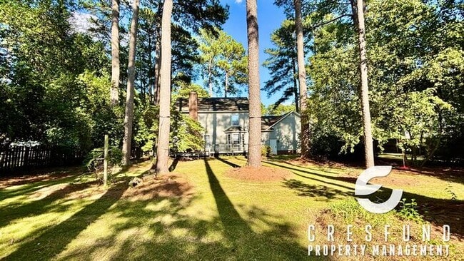 Building Photo - 4 Bed, 2.5 Bath - MINUTES FROM FORT LIBERT...