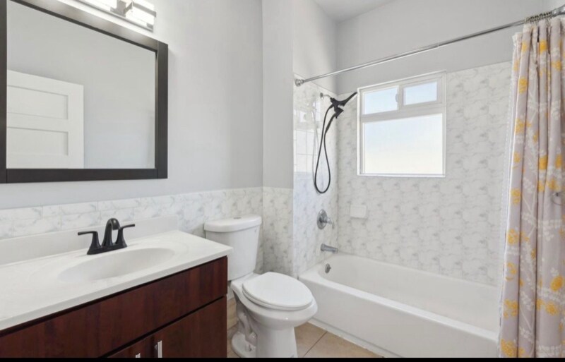 Building Photo - 1810 Adeline St