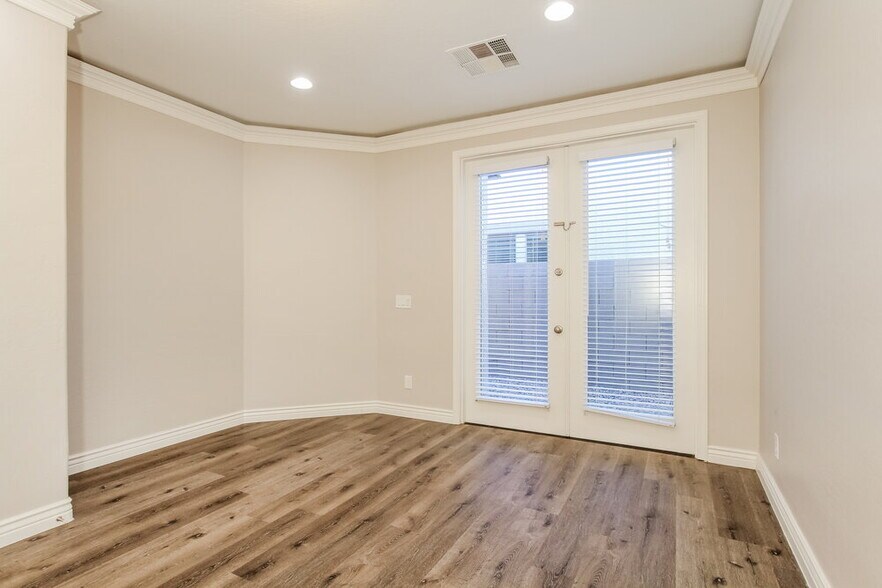 Building Photo - 29751 N 121st Dr