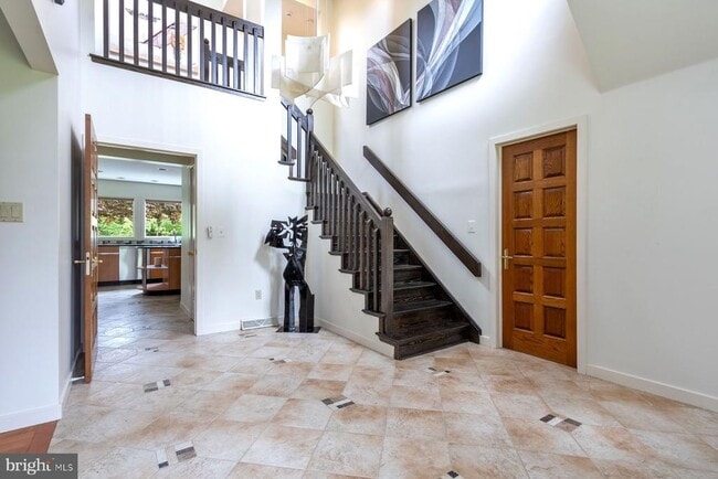 Building Photo - 125 Edison Furlong Rd