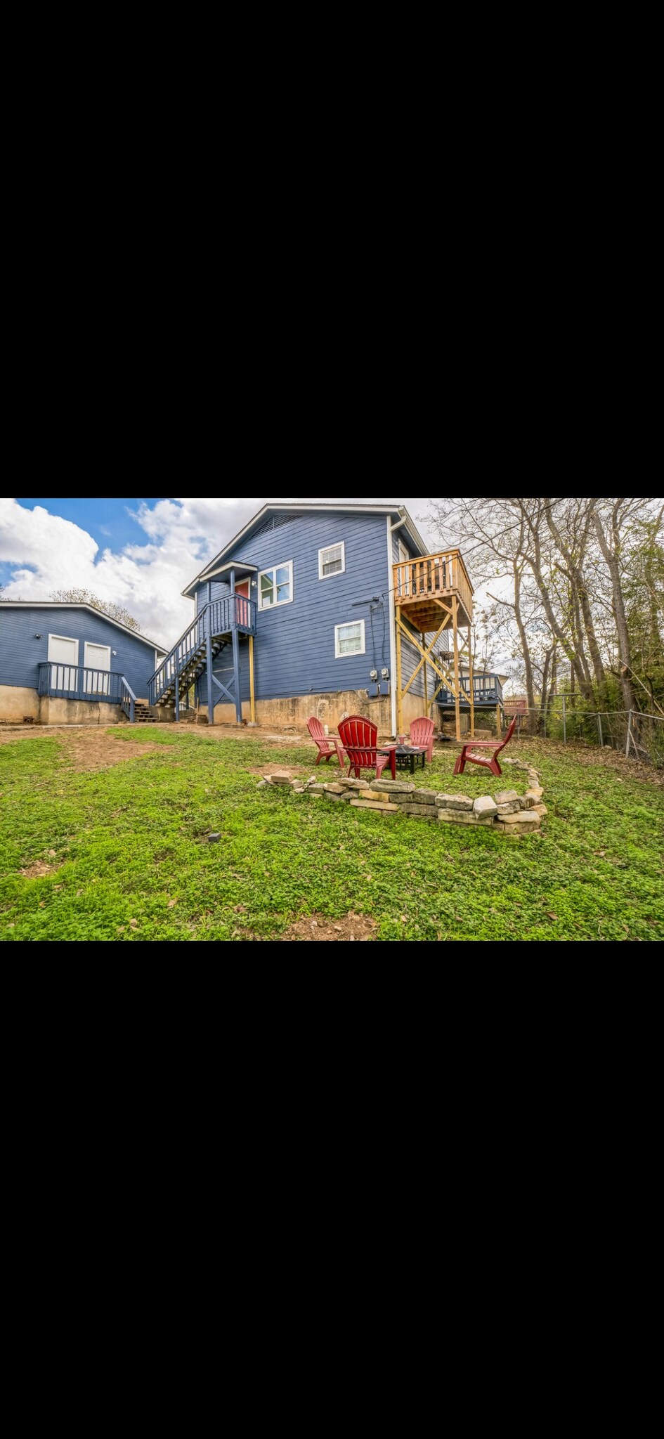 Building Photo - 3004 Matador Dr