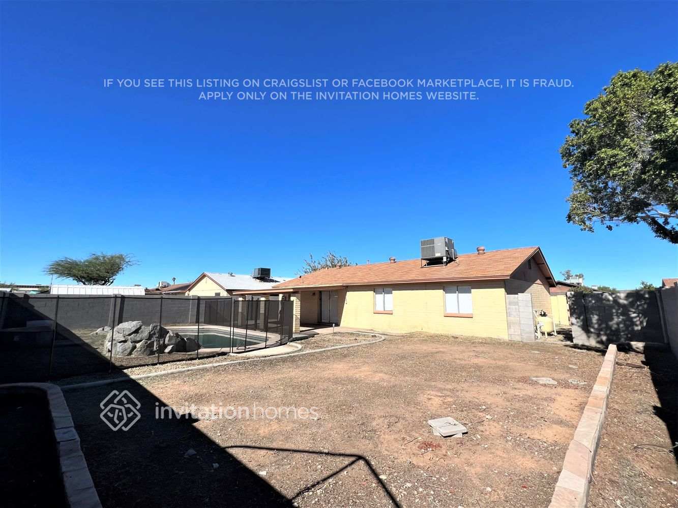 Building Photo - 7121 W North Ln