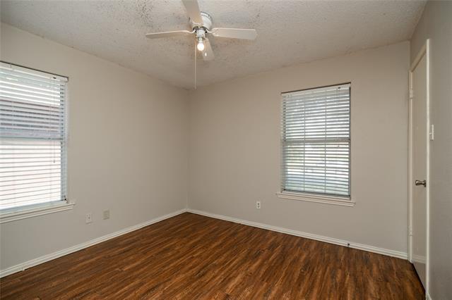 Building Photo - 618 Plainview Dr