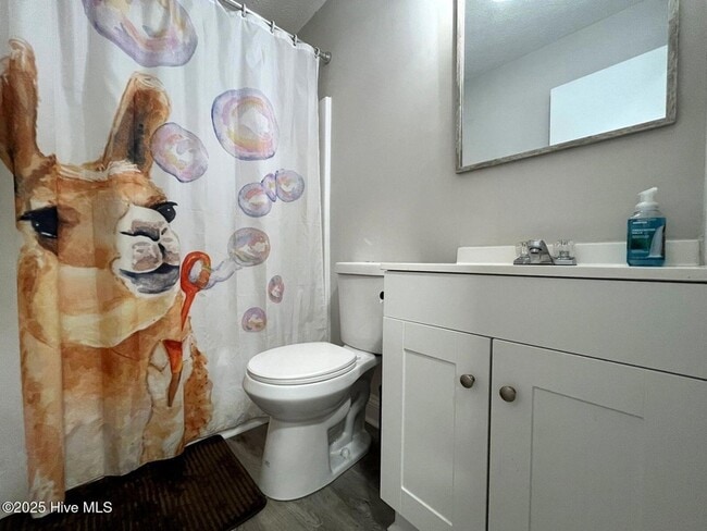 Building Photo - 5721 Randleman St