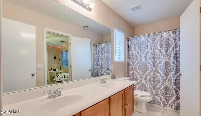 Building Photo - 17332 W Woodrow Ln