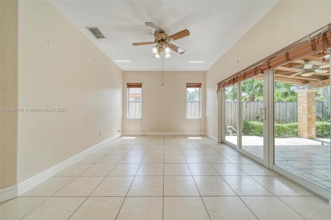 Building Photo - 16544 SW 75th Terrace