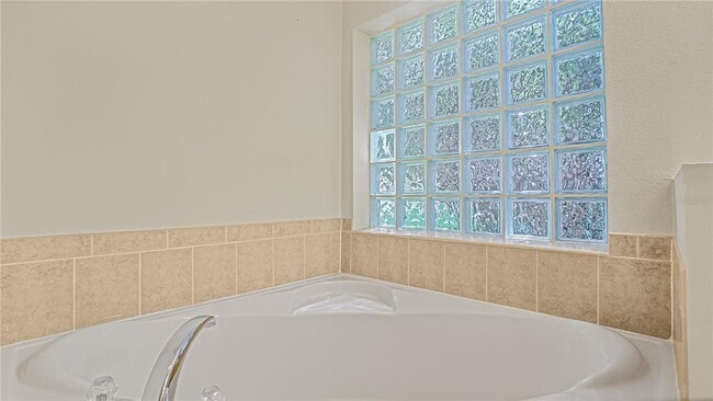 Building Photo - 774 Princeton Dr