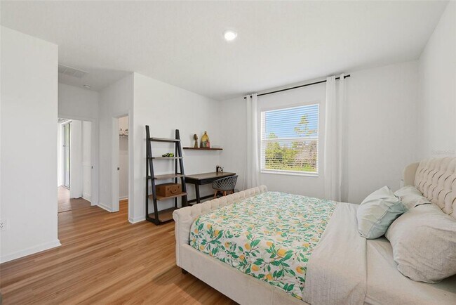 Building Photo - 16448 Parable Wy