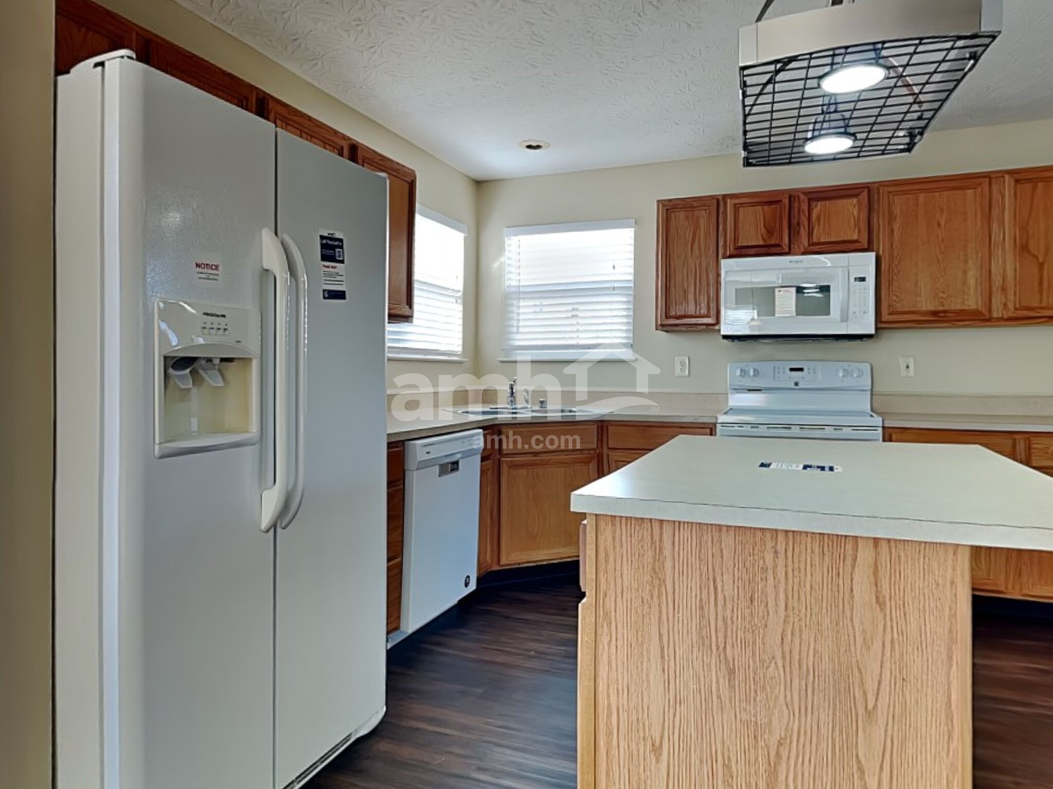 Building Photo - 2537 Keller Ct