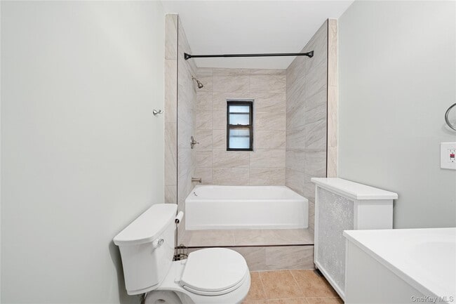 Building Photo - 240 Halstead Ave