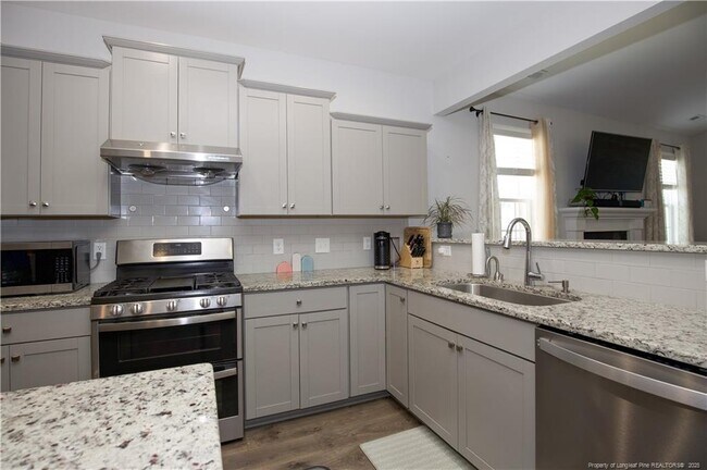 Building Photo - 1709 Stackhouse Dr