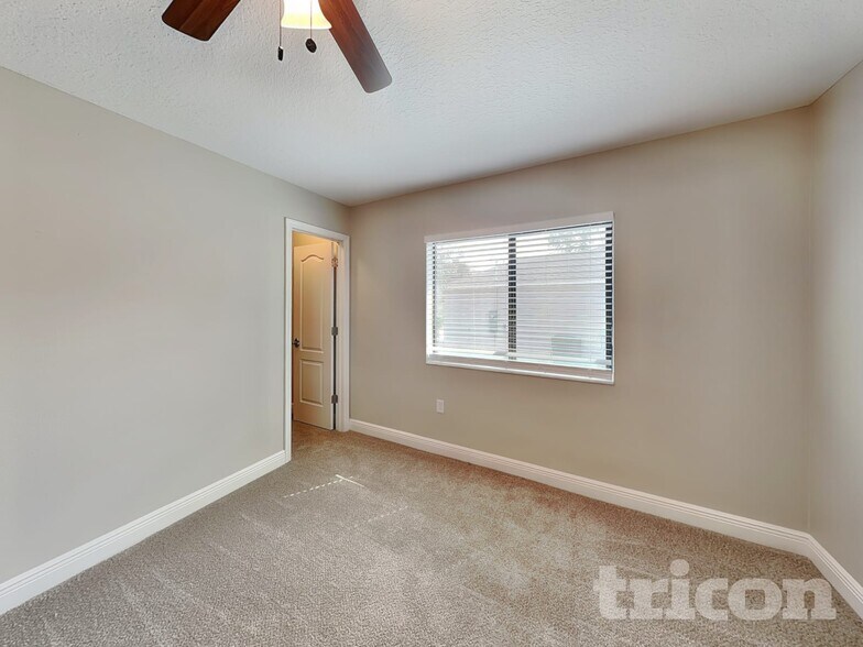 Building Photo - 4003 Augustine Rd