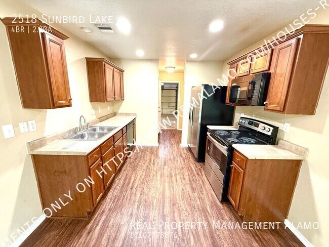Building Photo - 2518 Sunbird Lk