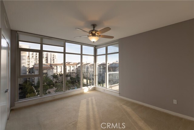 Building Photo - 400 W Ocean Blvd