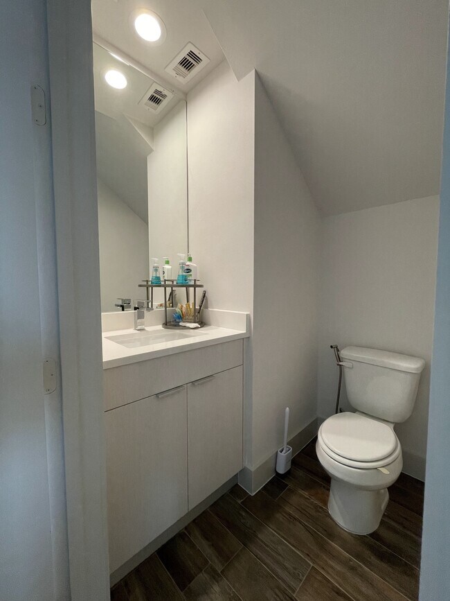 Building Photo - 4418 Bora Bora Ln