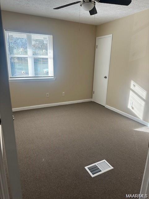 Building Photo - 23 Crestwood Ct