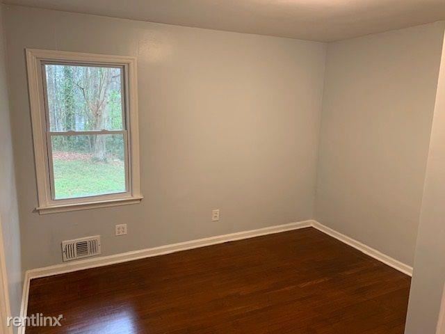 Building Photo - 4 br, 3 bath House - 2020 CHILDRESS Drive SW