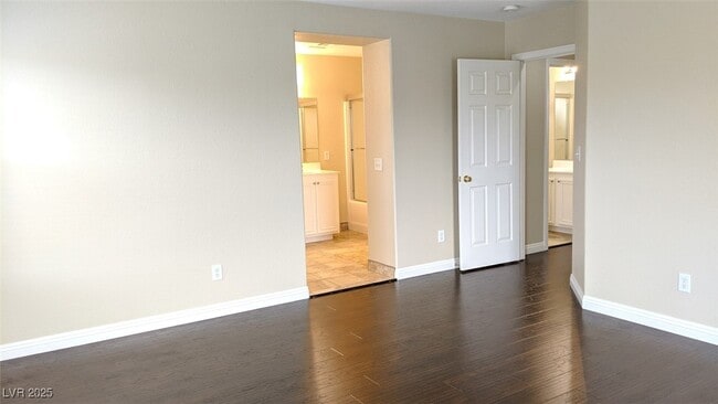 Building Photo - 2445 Ember Mist Ct