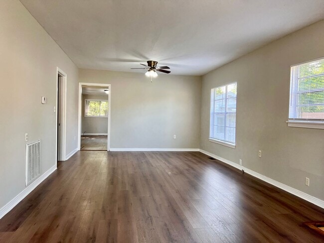 Building Photo - Home for Rent in Hot Springs!