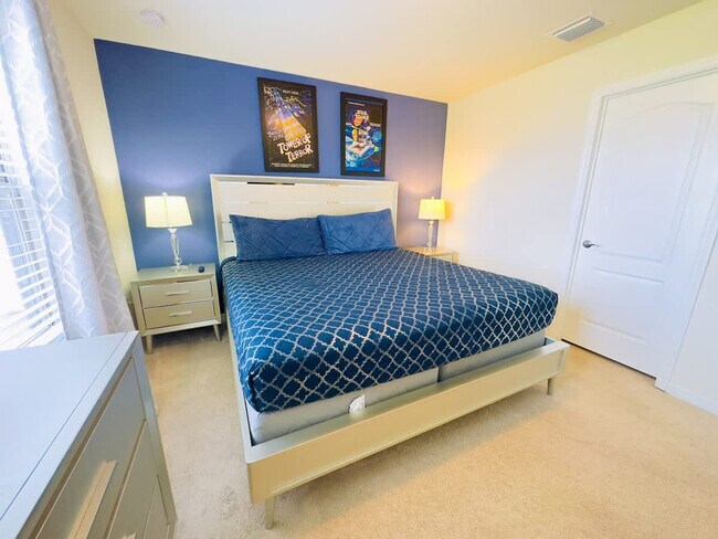 Building Photo - 2463 Tangier Dr