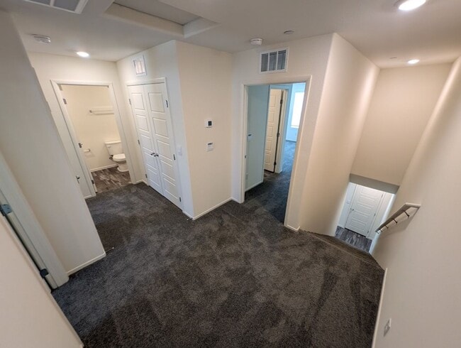 Building Photo - 7388 Joanna Brk St