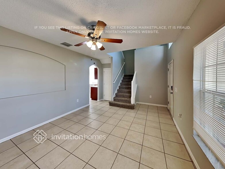 Building Photo - 643 Bittern Ct